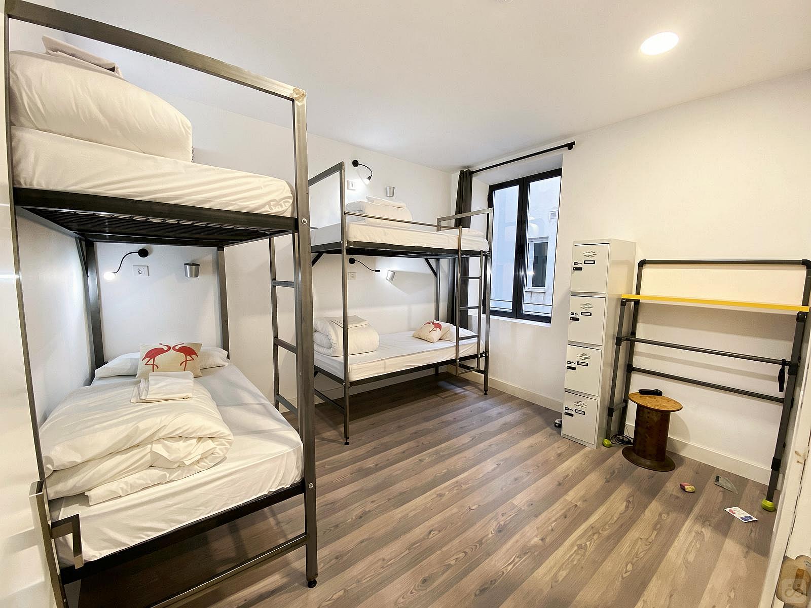  Bed In A 4-Bed Mixed Gender Room  -  Granada Center Home  - Gallery -  83