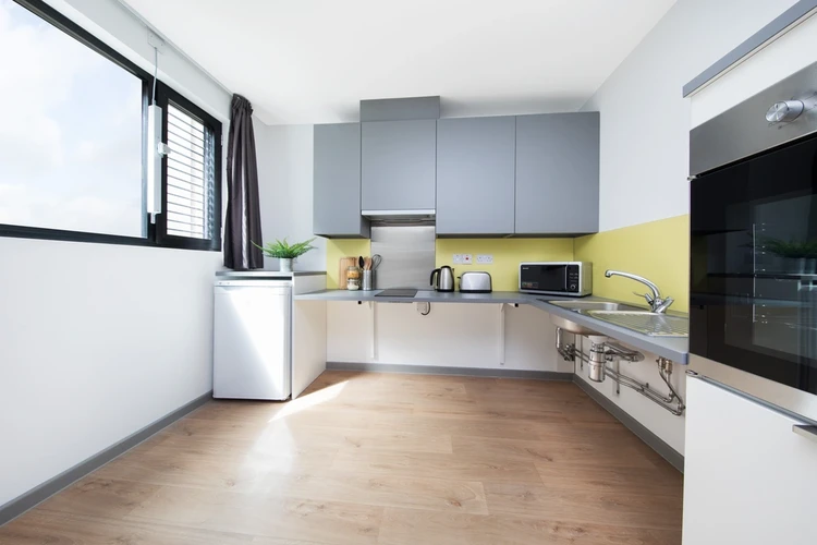  Double Partly Accessible Studio  -  Chaucer House Unite, Portsmouth  - Gallery -  1