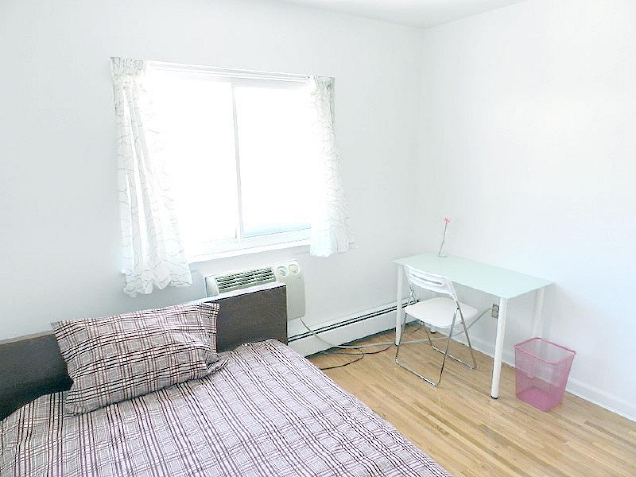 Room B - 17