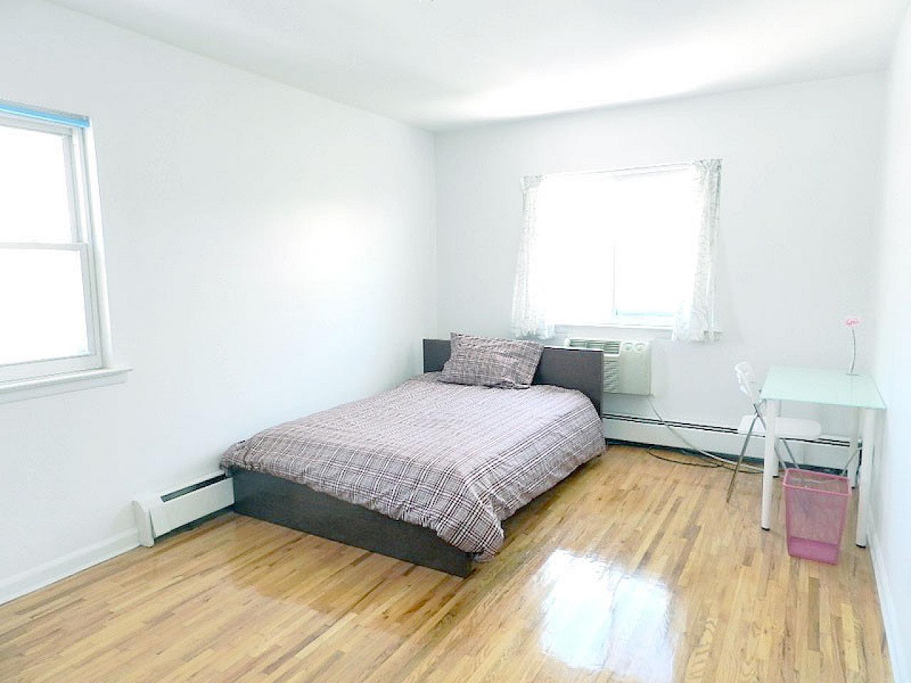 Room B - 16