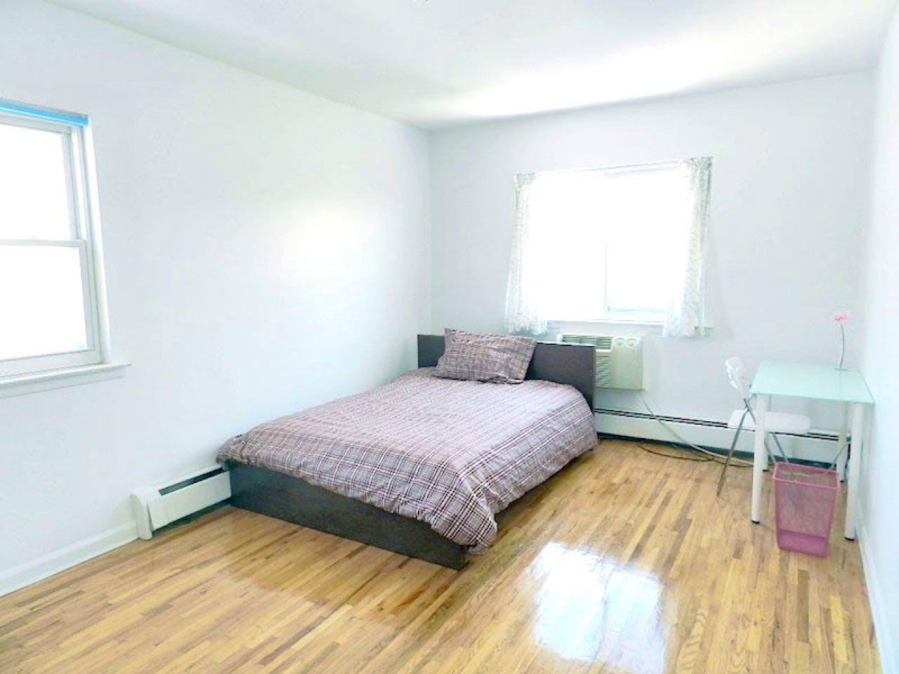 Room B - 7