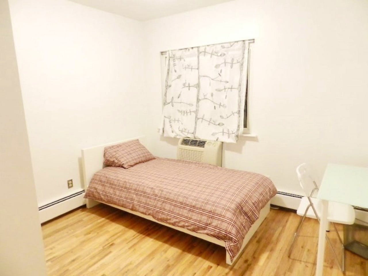 Room C - 10