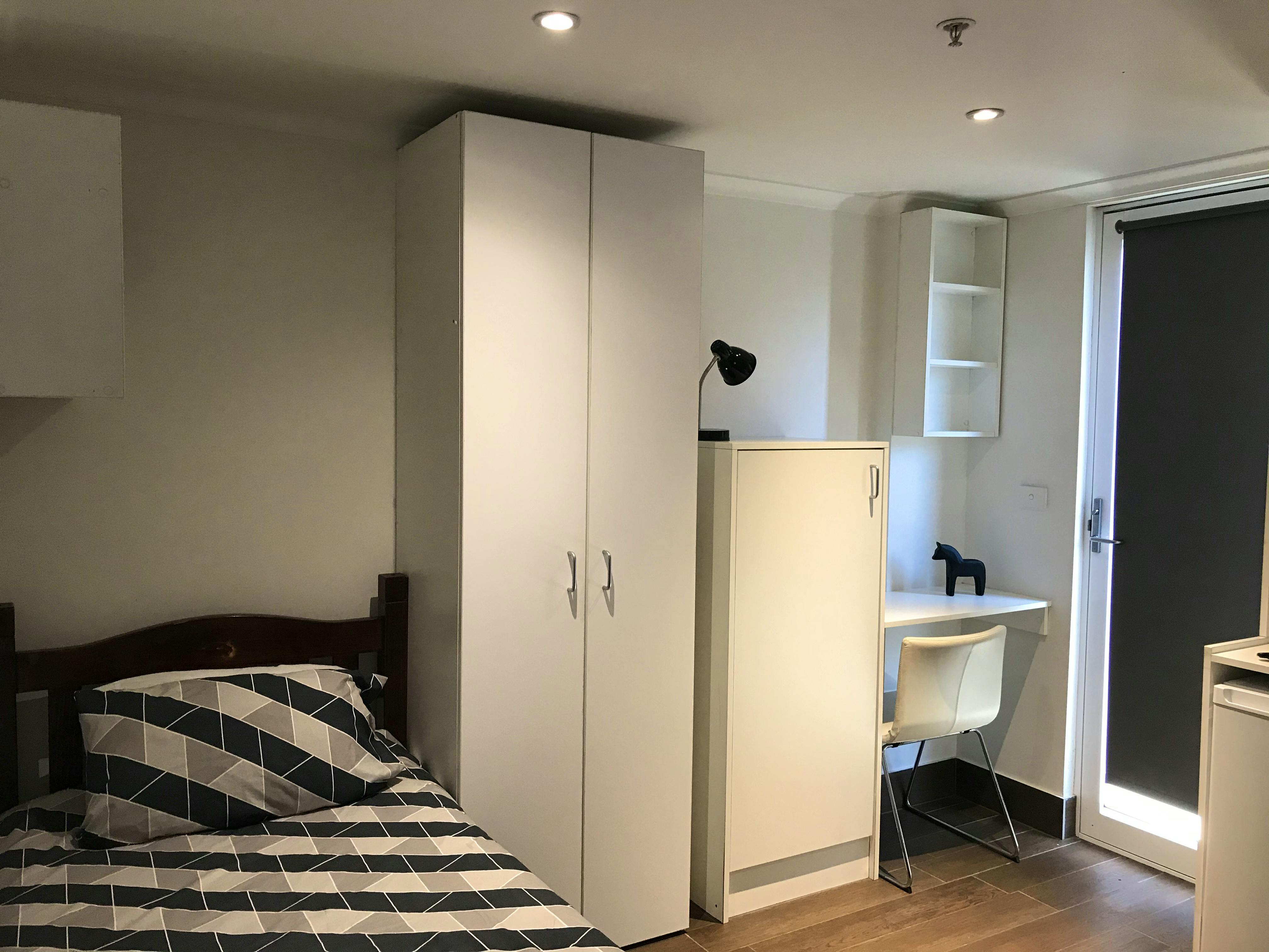  Standard Twin Room  -  Restored Federation Style House w/ Terrace  - Gallery -  28