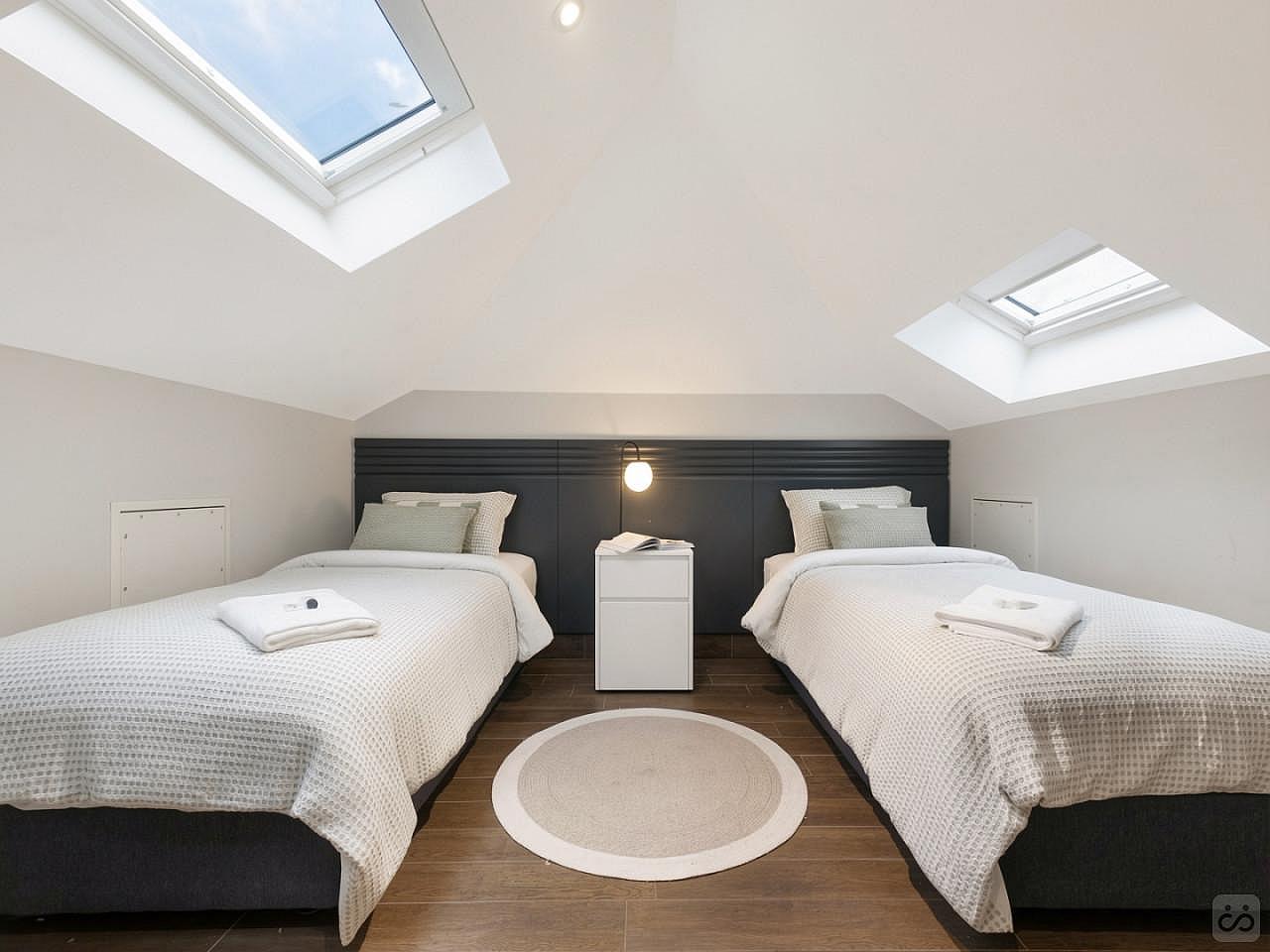  Standard Twin Room  -  Restored Federation Style House w/ Terrace  - Gallery -  67