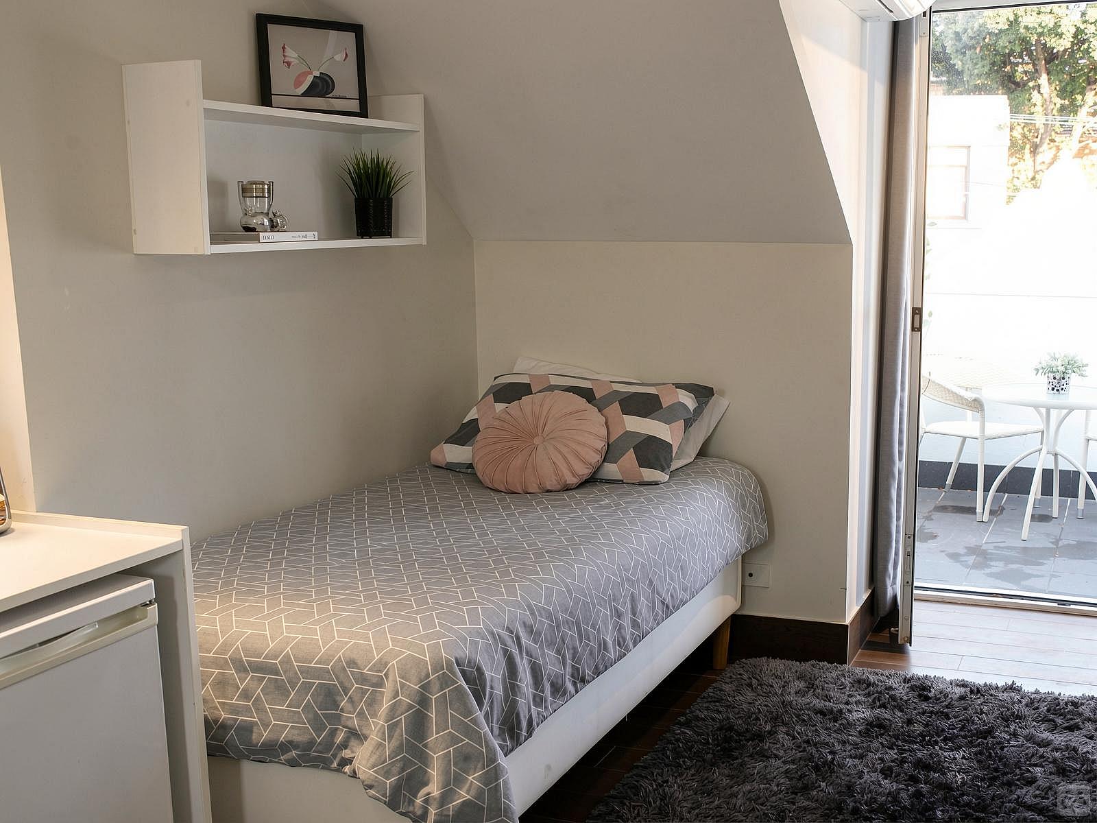  Deluxe Twin  Room  -  Restored Federation Style House w/ Terrace  - Gallery -  56