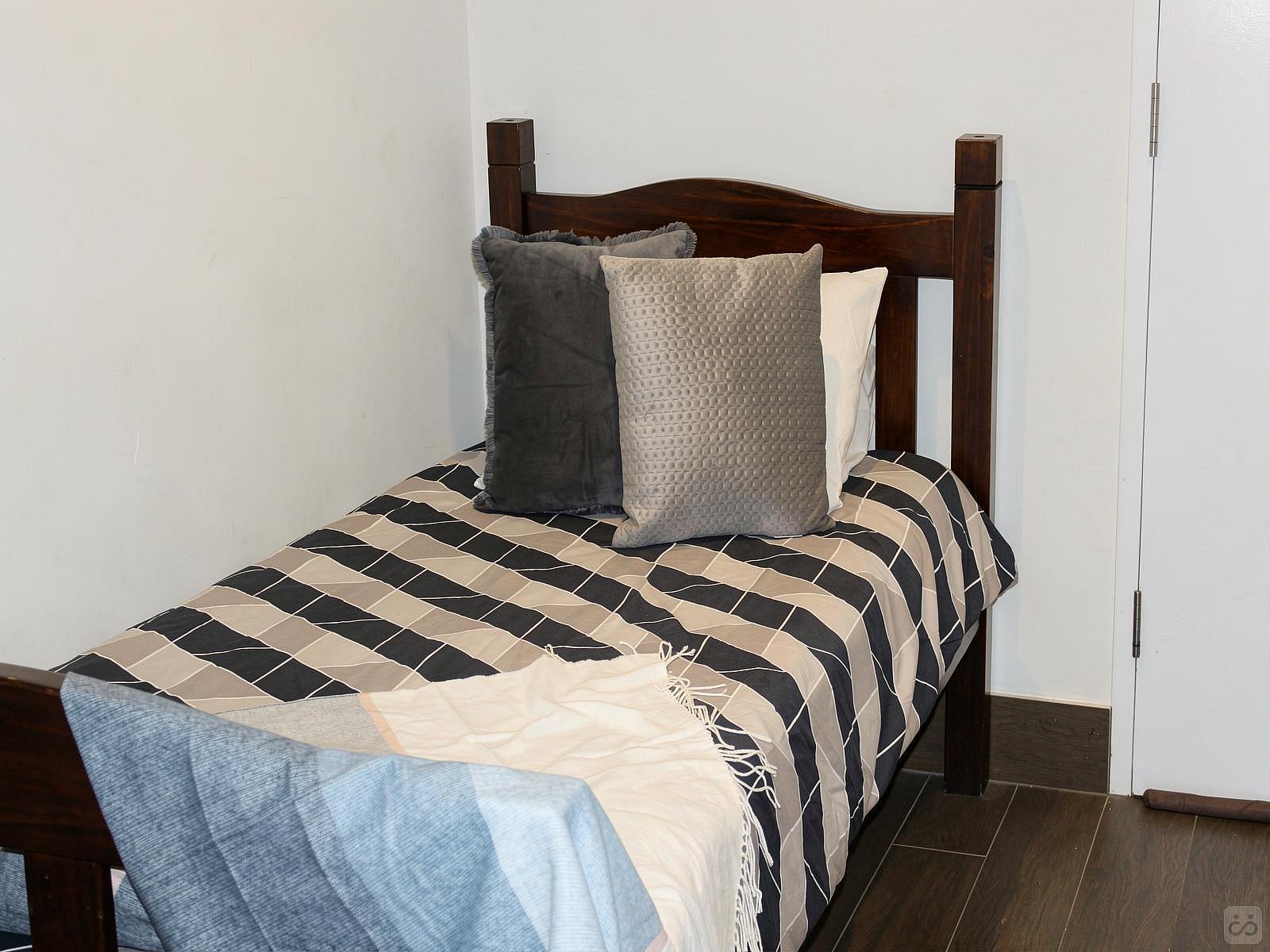  Private Single Room  -  Restored Federation Style House w/ Terrace  - Gallery -  33