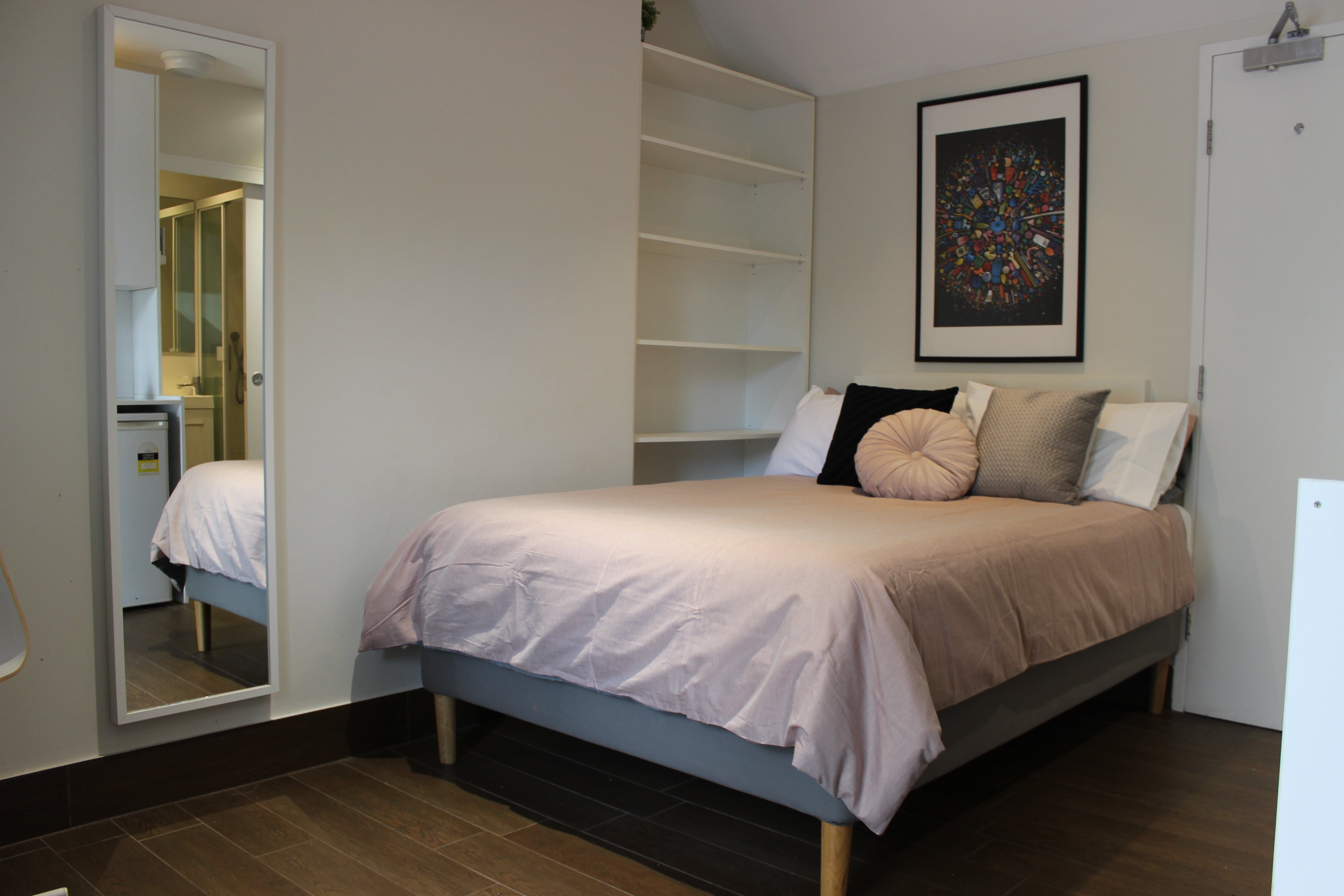  Deluxe Double Room  -  Restored Federation Style House w/ Terrace  - Gallery -  13