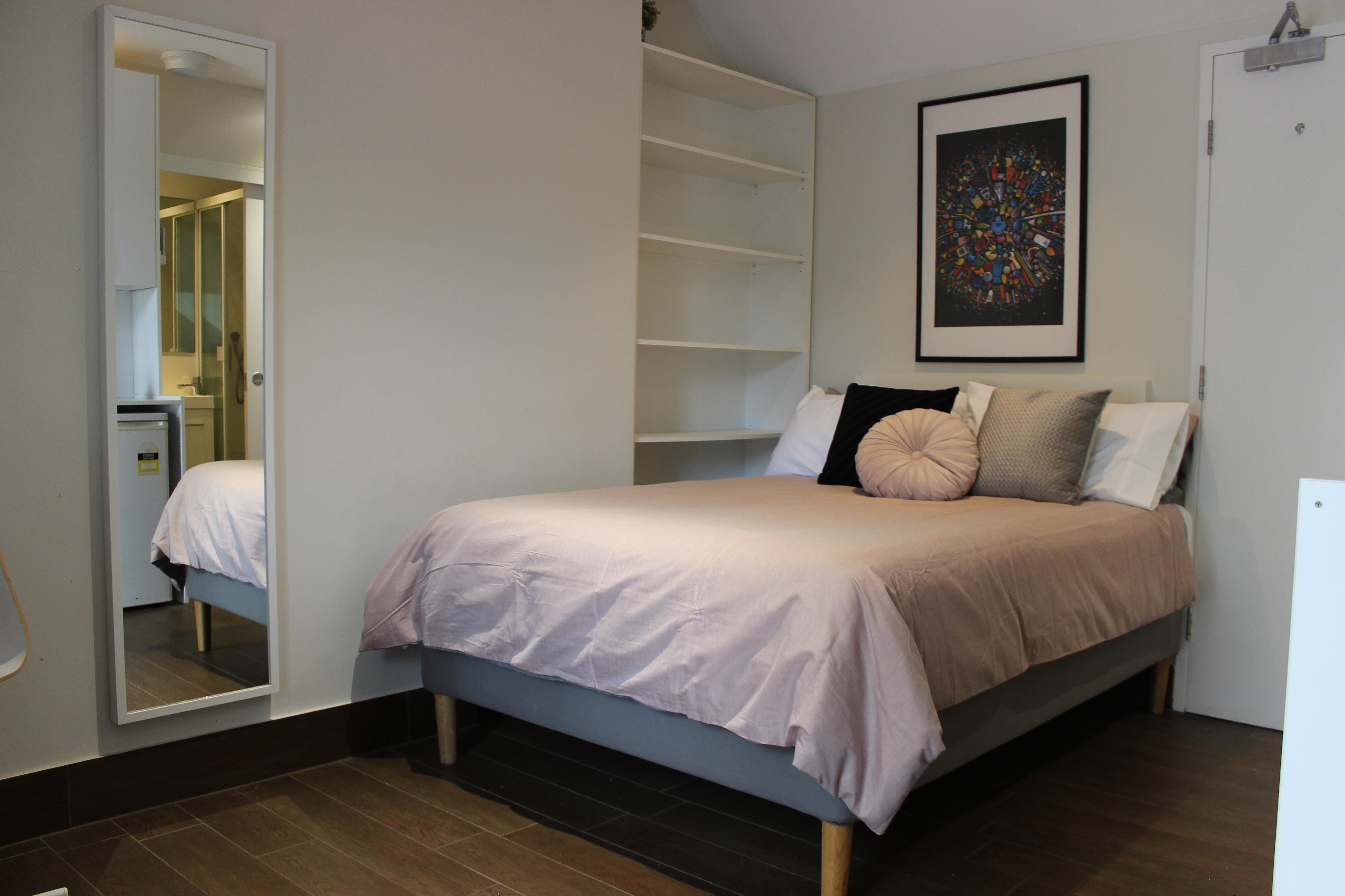  Deluxe Double Room  -  Restored Federation Style House w/ Terrace  - Gallery -  49