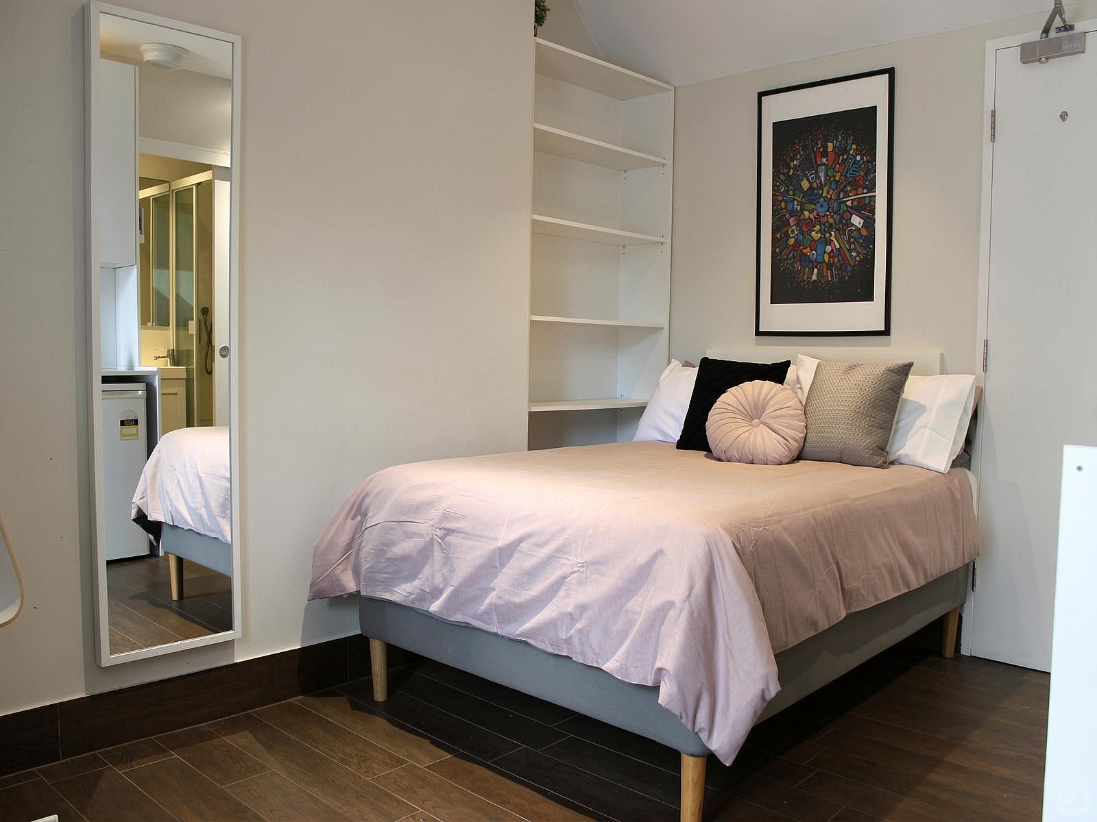  Deluxe Double Room  -  Restored Federation Style House w/ Terrace  - Gallery -  61