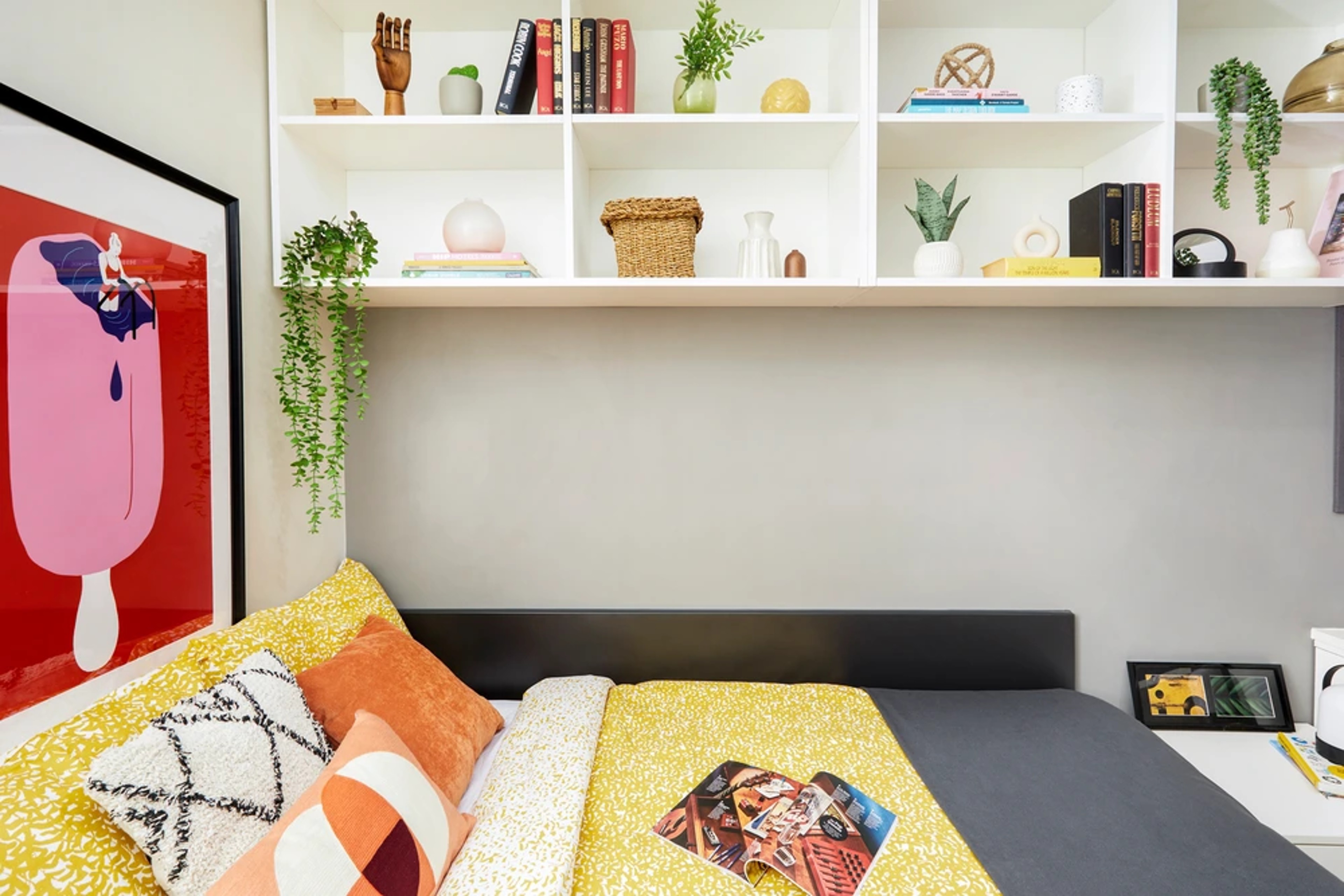  Medium High Double En-Suite  -  Unite Students Staniforth House  - Gallery -  3