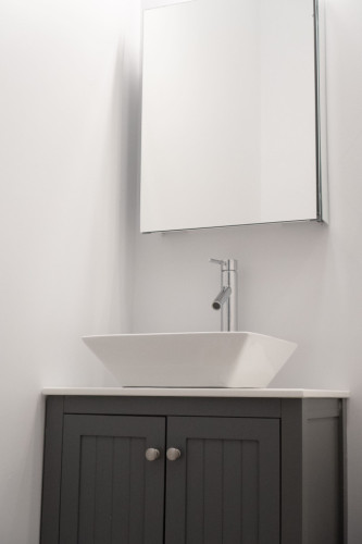 Spacious Styled Apt. w/ Workspace  - Gallery -  3