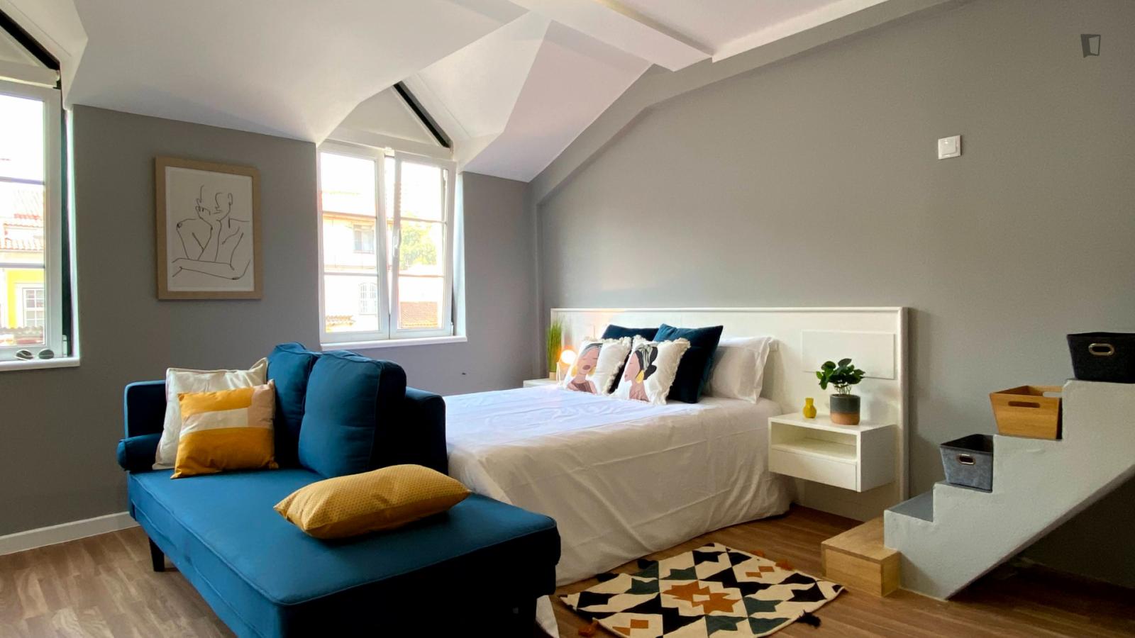 Amazing Studio In The Downtown Area Of Coimbra - 1