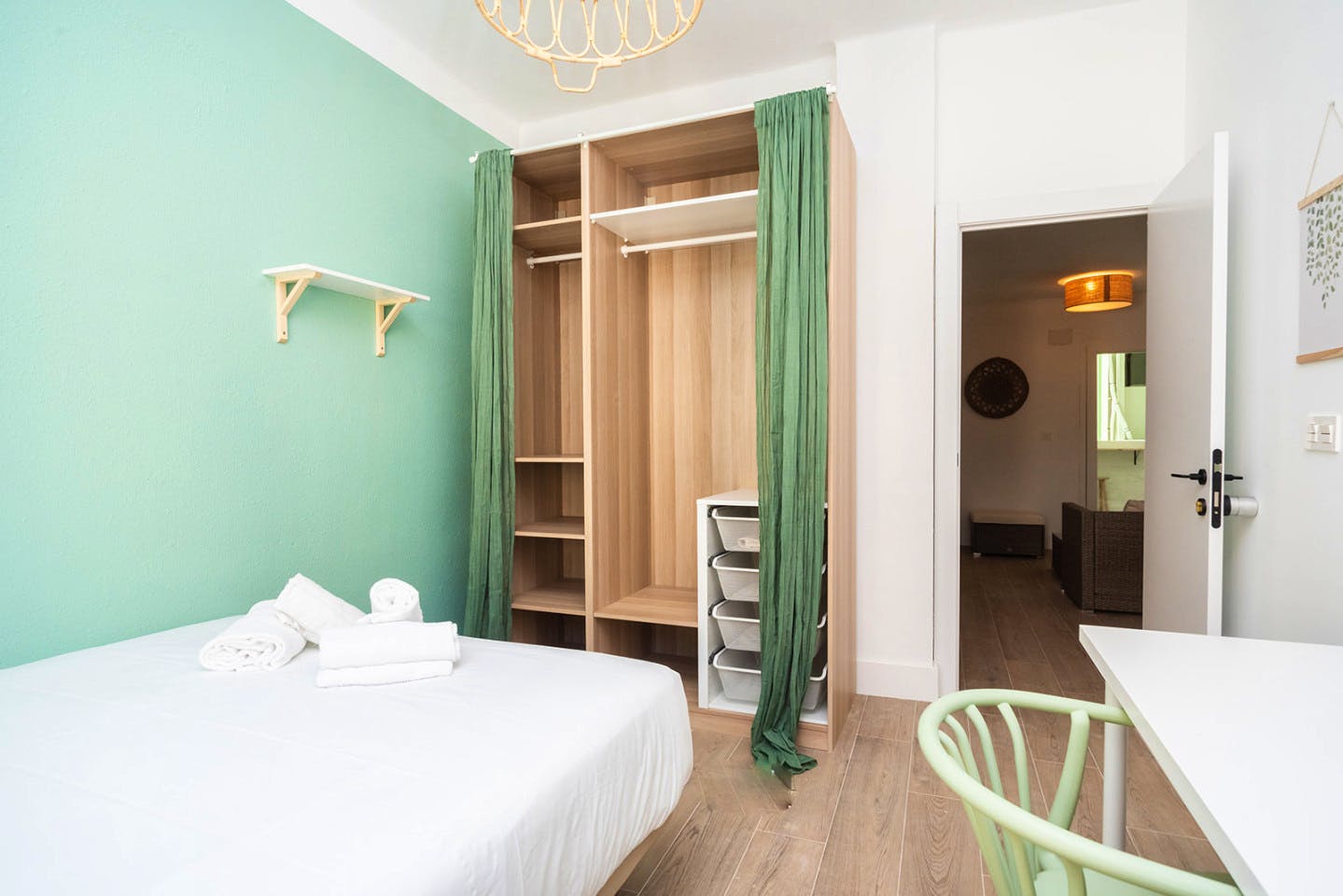 Private Double Room D1 - 14