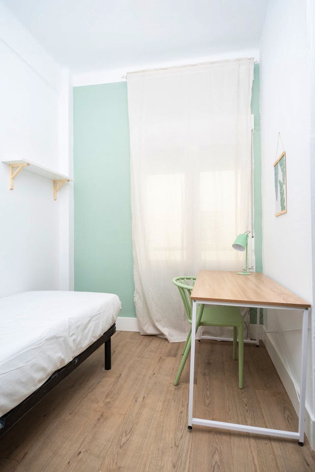 Private Single Room D5 - 6