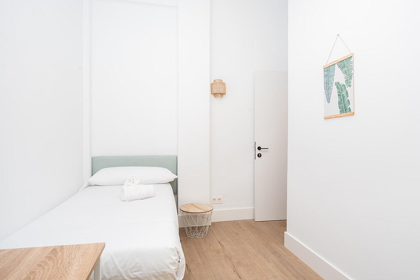Private Single Room D6 - 10