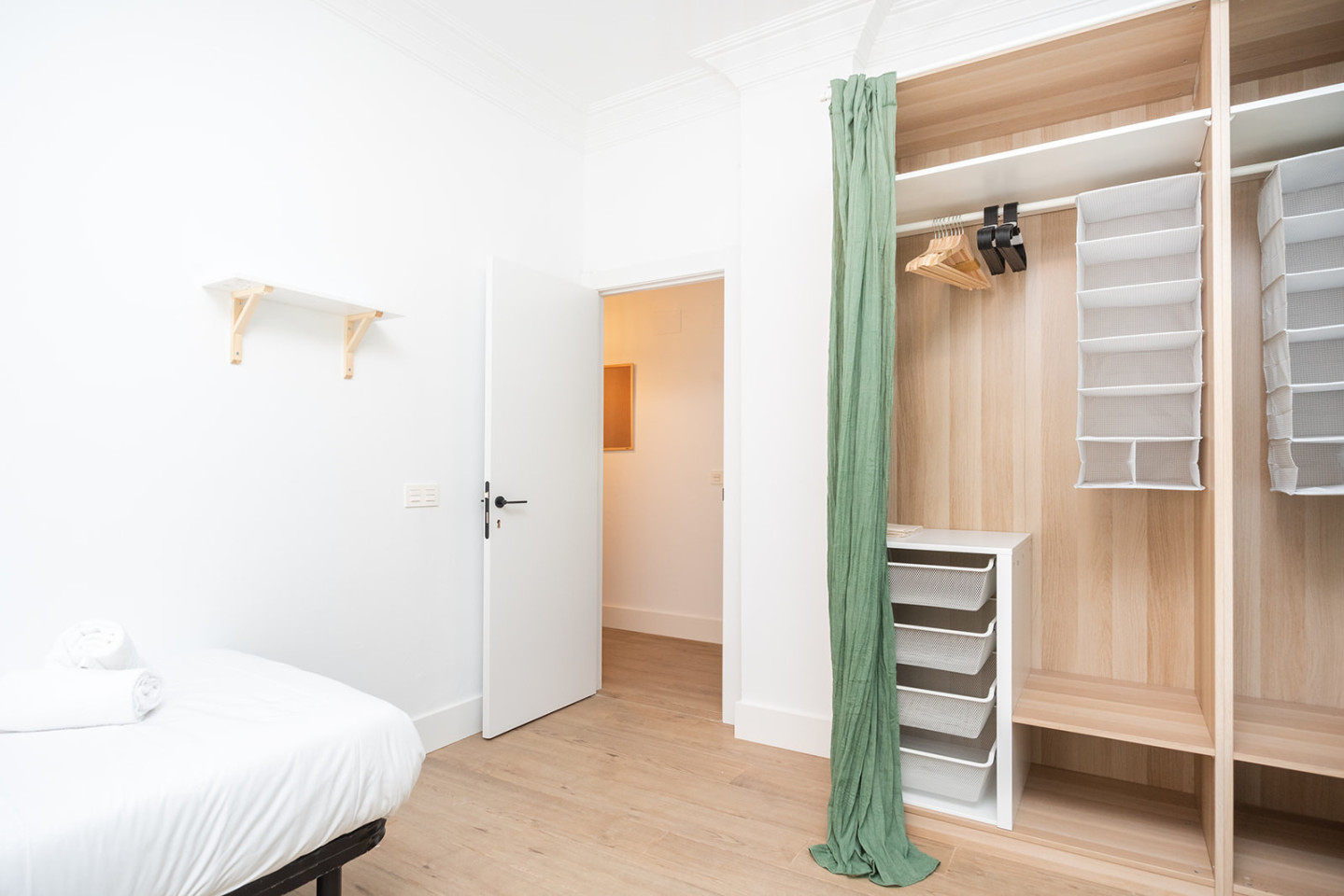 Private Double Room D2 - 22