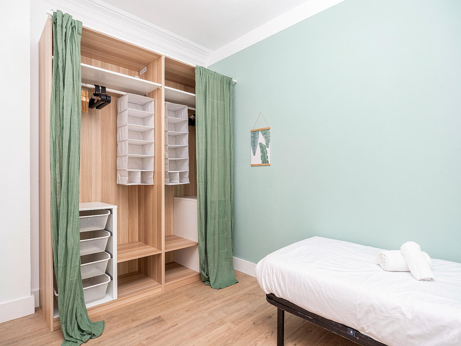 Private Double Room D2 - 44