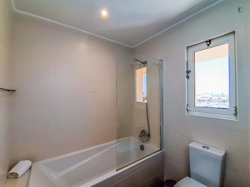 Sunny apartment in Quarteira - Gallery - 12