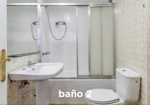 Very cute single bedroom near Facultat de Geografia i Història