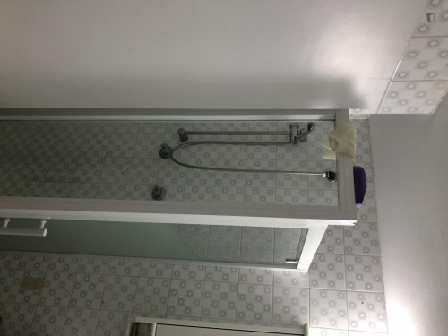 Brilliant double bedroom near Facultat de Filologia, Traducció i Comunicació