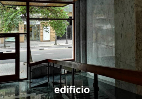 Brilliant double bedroom near Facultat de Filologia, Traducció i Comunicació