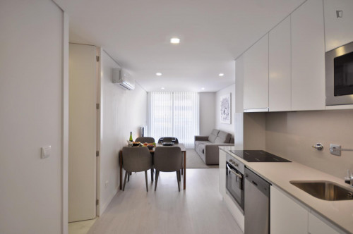 Marvellous 1-bedroom apartment in the heart of Braga - Gallery - 15