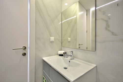 Marvellous 1-bedroom apartment in the heart of Braga - Gallery - 8