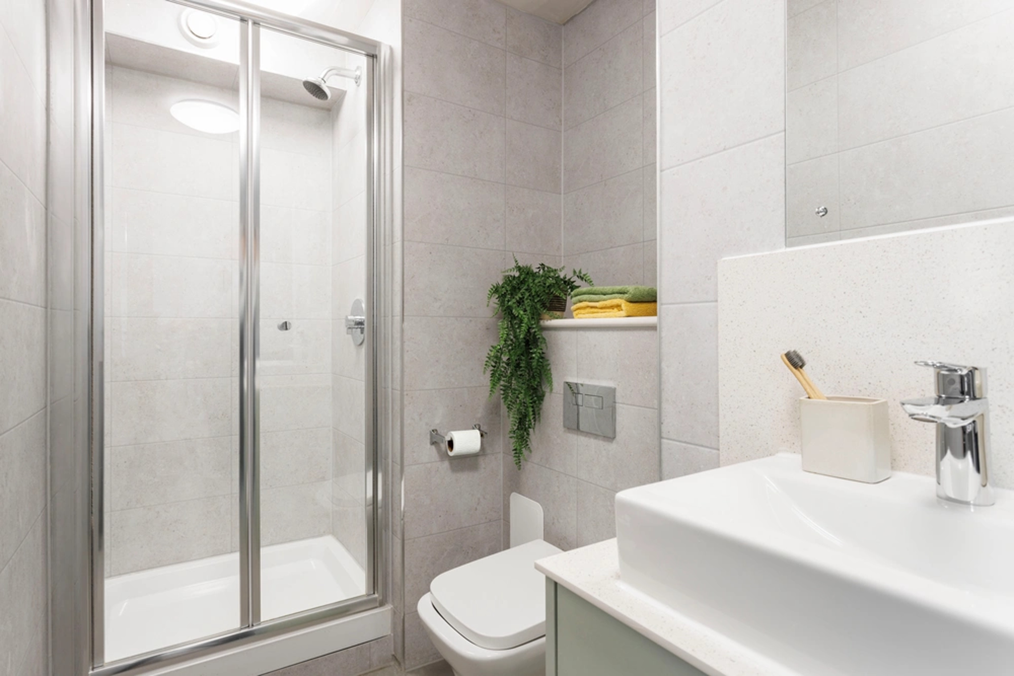  Double Partly Accessible Non En-Suite  -  The Bridge House  - Gallery -  2