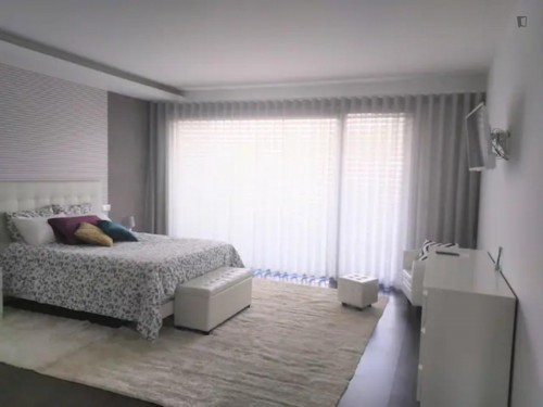 Amazing 4-bedroom house, with outdoor swimming pool, in Vimieiro - Gallery - 11