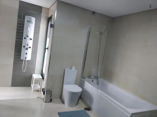 Amazing 4-bedroom house, with outdoor swimming pool, in Vimieiro - Gallery - 6