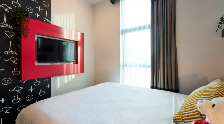  Private Ensuite Queen  -  UniLodge Carlton  - Gallery -  3