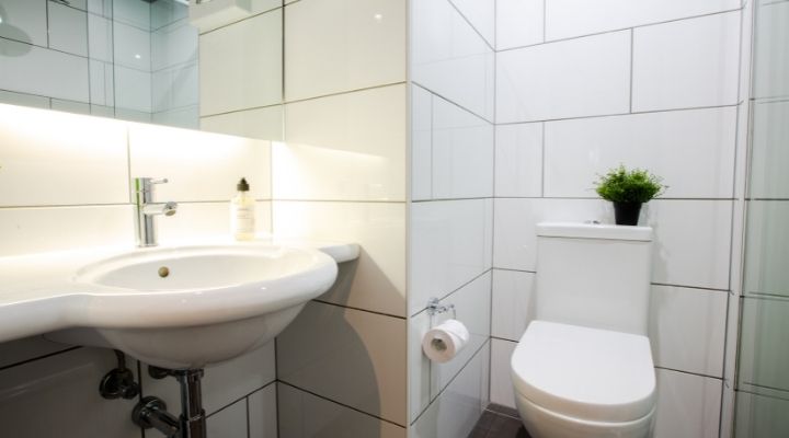 Private Ensuite Queen - UniLodge Carlton - Gallery - 6