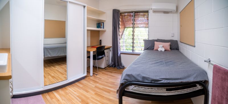 UniLodge JCU Halls of Residence - Rotary International House - Rooms
