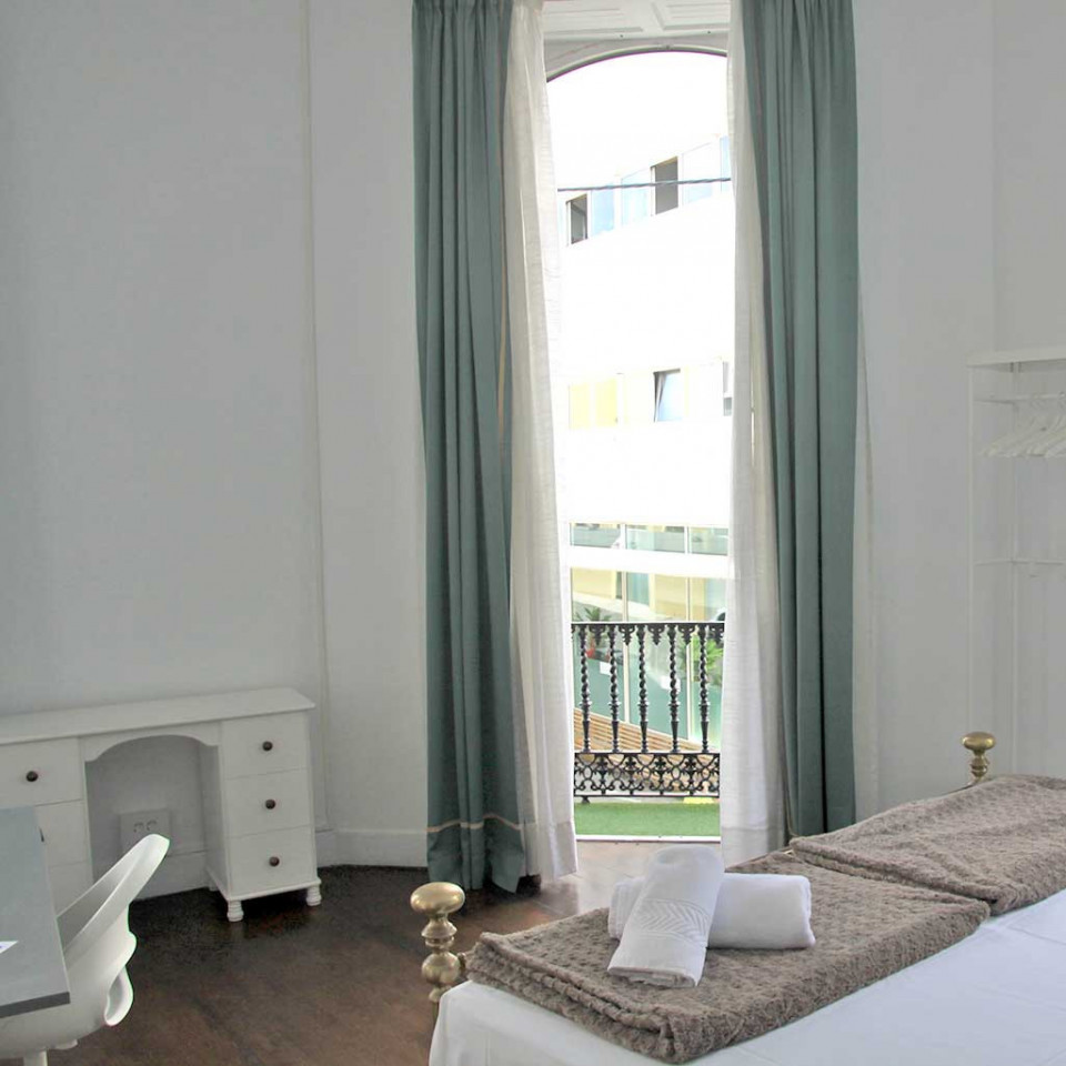 Jardín Canario - Stylish Coliving Space with Rooftop Terrace in Vibrant Triana - Vegueta - Gallery - 30