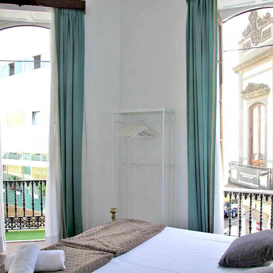 Jardín Canario - Stylish Coliving Space with Rooftop Terrace in Vibrant Triana - Vegueta - Gallery - 22