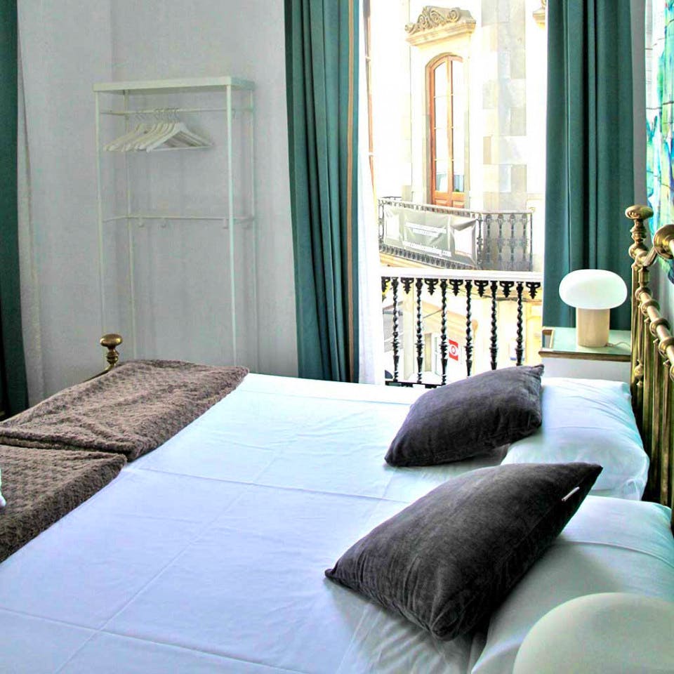 Jardín Canario - Stylish Coliving Space with Rooftop Terrace in Vibrant Triana - Vegueta - Gallery - 24