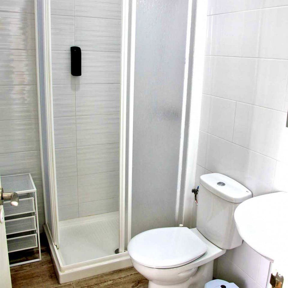 Mogán - Stylish Coliving Space with Rooftop Terrace in Vibrant Triana - Vegueta - Gallery - 26