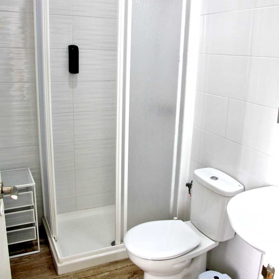 Mogán - Stylish Coliving Space with Rooftop Terrace in Vibrant Triana - Vegueta - Gallery - 18