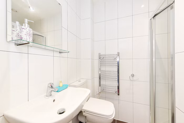 Two Bed Basic - 2