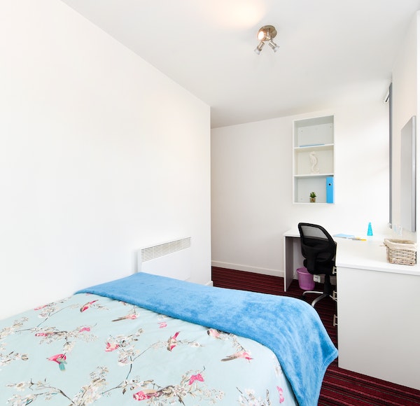  Three Bed Apartment  -  Newarke Street  - Gallery -  3