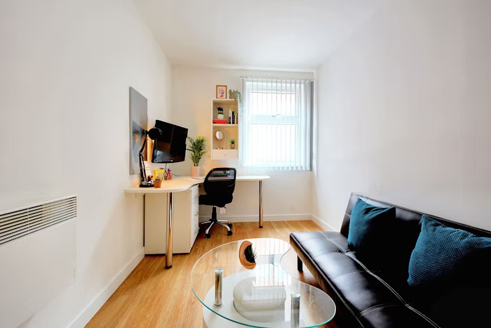  Studio Silver  -  Newarke Street  - Gallery -  4