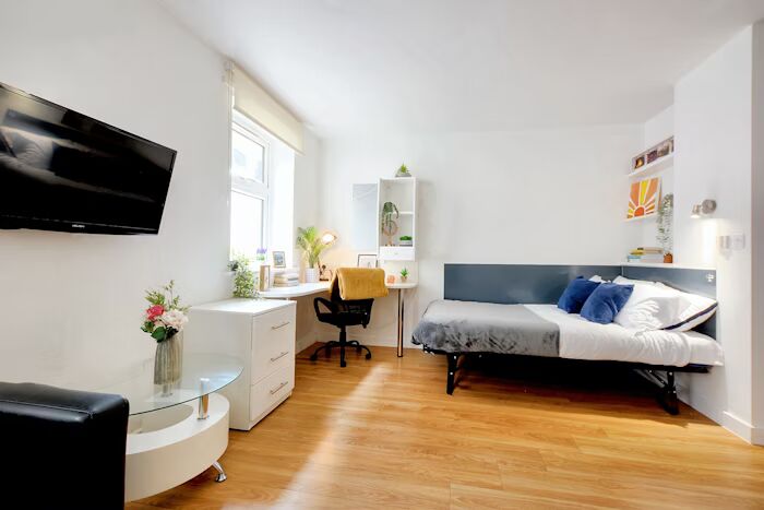  Studio Gold  -  Newarke Street  - Gallery -  5