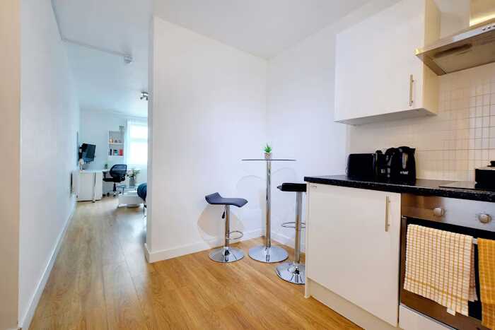  Studio Silver Plus  -  Newarke Street  - Gallery -  7