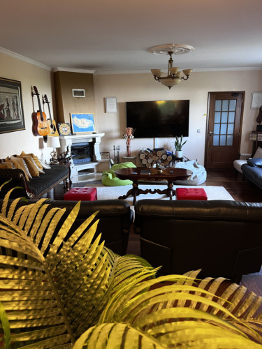Oustanding Stylish House w/ Coworking + Outdoor Areas