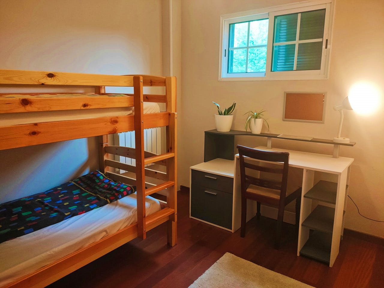 Bed In A 2-Bed Mixed Gender Room - Oustanding Stylish House w/ Coworking + Outdoor Areas - Gallery - 17