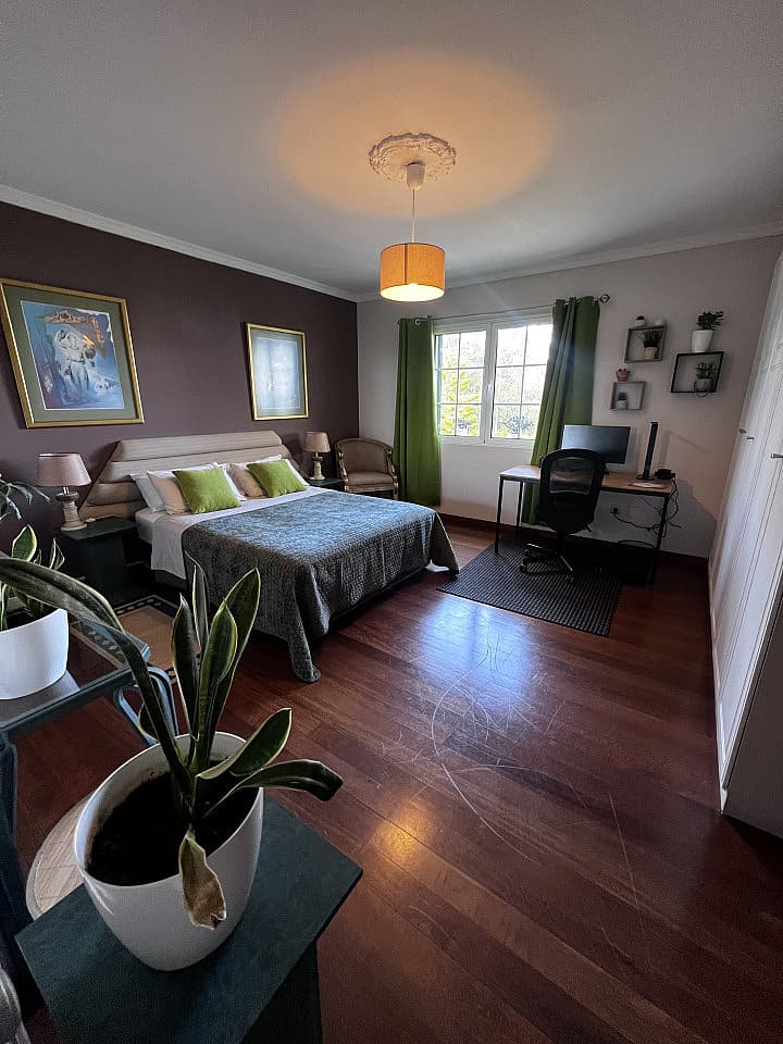 Lux Room - Oustanding Stylish House w/ Coworking + Outdoor Areas - Gallery - 17