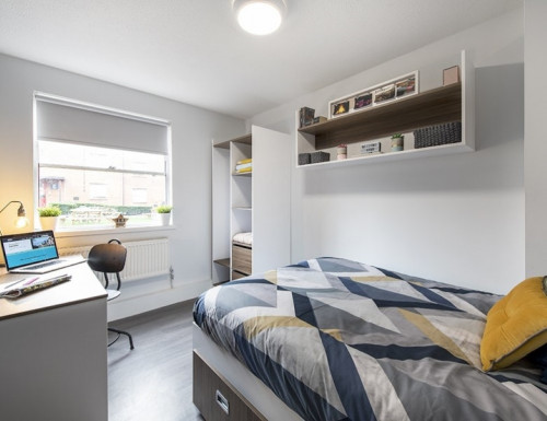 Regents Court - Gallery - 9