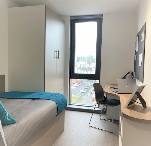  En-Suite Bronze - City View  -  جريت باتريك ستريت  - Gallery -  3
