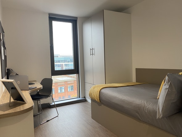  اونسويت سلفر  -  جريت باتريك ستريت  - Gallery -  5
