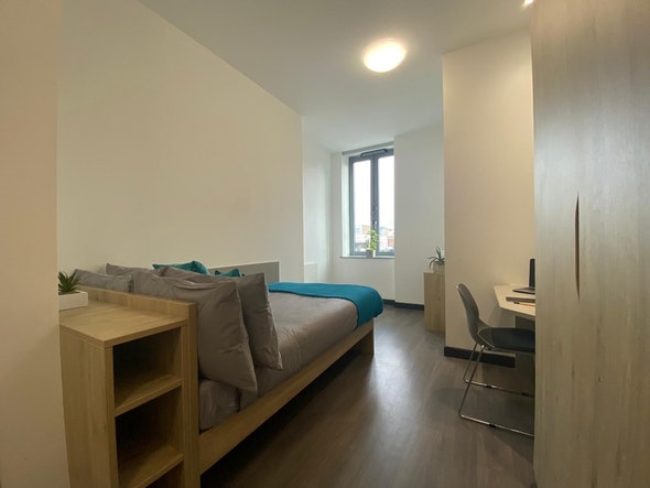  En-Suite Bronze  -  Swanston House  - Gallery -  4